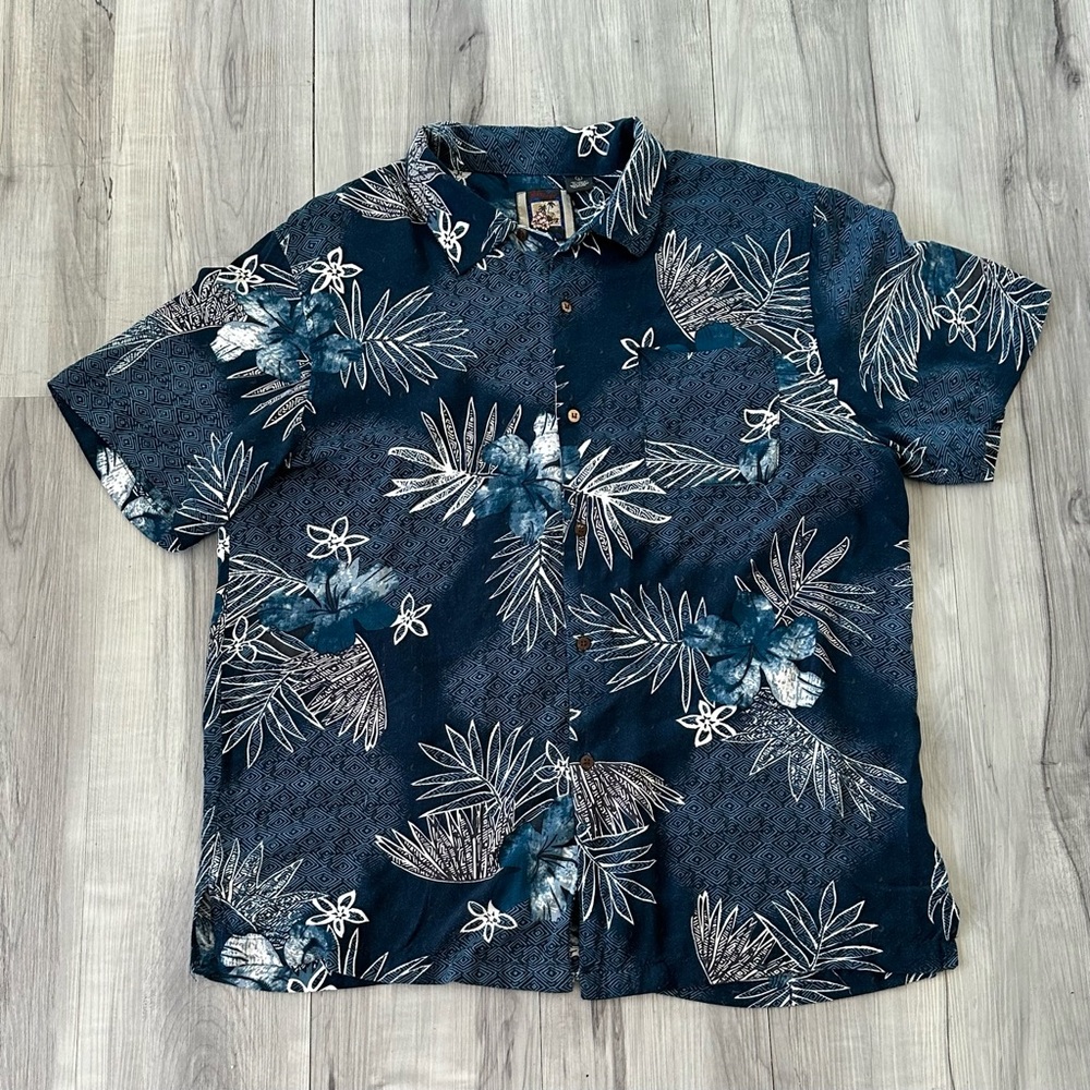 Hawaiian Camp Shirt Size L Mens Navy Blue White‎ Short Sleeve Tropical Resort